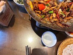 -富正毅三下锅·湘西韵味(天门山索道店)