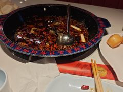 -何师傅美蛙鱼头(汉街店)