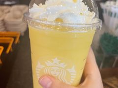 -星巴克(杭州西湖银泰1F店)