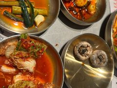 -草家酱蟹炭火烤肉店(珲春南路一店)