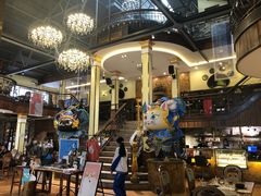 大堂-more than meow吴止猫主题餐厅(承德 中船汇店)