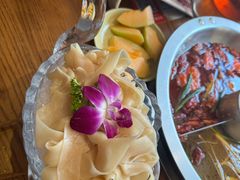 -佬土鹅肠火锅(解放路店)