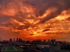 -蓝天路(地铁站)