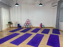 -亚太瑜伽普拉提学院