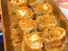 -何师烧烤Pro ·江湖川菜·小龙虾·精酿啤酒(太古里旗舰店)