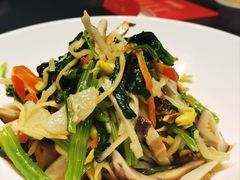 -江宴渔村·鱼鲜土菜(紫荆广场店)