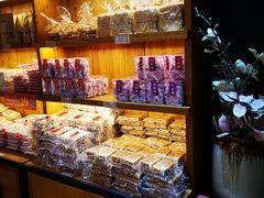面包甜点陈列柜-百饼园(南后街店)