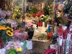 -平吉花卉市场