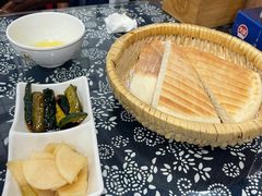 -八两八金·莱芜特色炒鸡(市南漳浦路店)