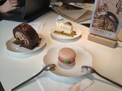 冰淇淋汉堡马卡龙-Me Coffee下午茶艺术空间