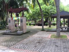 -三亚湾海居铂尔曼度假酒店