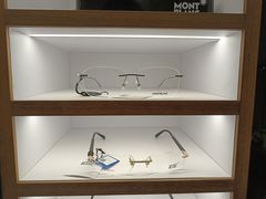 -标准眼镜·蔡司官方授权店(和平路总店)