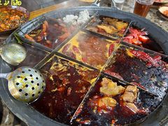 -正南齊北重庆老火锅(光华村直营店)