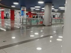 -新百广场(地铁站)