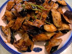 风味茄子-华盛园卷子王农家菜水库鱼