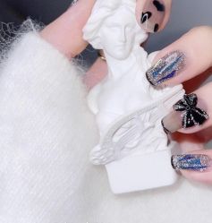 -苏彩·皮肤管理美甲美睫