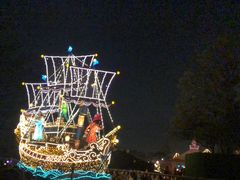 -海底巡游艇:尼莫和好友的海洋世界