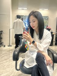 -BULB STUDIO 巴柏明星发型工作室