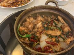 -渝君重庆火锅(嘉宾路店)