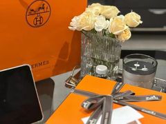 -聚云奢二手奢侈品黄金手表包包回收·中古店(中福城店)