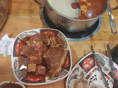 -汉江山料理级自助烤肉(荆州万达店)