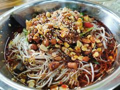 -周良天山牛杂城(天山路总店)