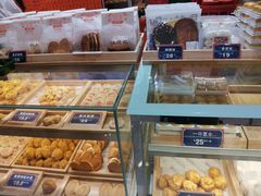 面包甜点陈列柜-喜点狮(江门大融城店)