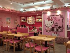 -Hello Kitty Cafe(弘大店)