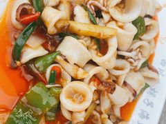 -四川小胡子海鲜(丁村万人海鲜广场店)