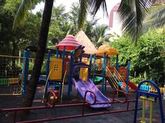 -三亚湾海居铂尔曼度假酒店