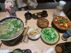 -川堂风·跷脚牛肉·乐山爆炒(宝山日月光店)