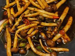 -十二饭点·川菜(北站圆融店)