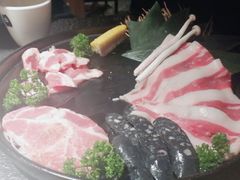 -嘿嘟嘟·肋条烧肉放题(爱融荟城店)