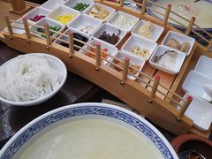 -香麒园·过桥米线·南湖雅宴