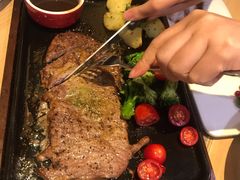 -必胜客(城西银泰店)