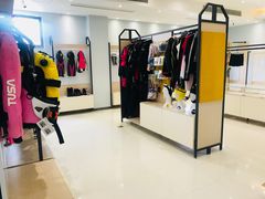 -上海潜殿潜水中心