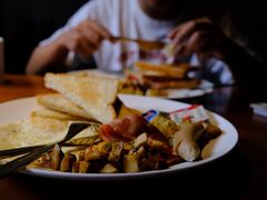 -JINNS锦时 steak&pizza(浸信会礼拜堂旧址店)