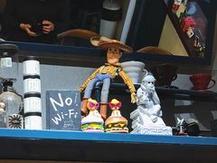 -Be Lived Cafe比例咖啡(摩天轮店)