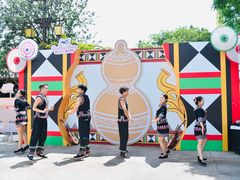 -七彩云南欢乐世界