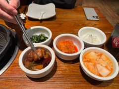 -萨拉伯尔(燕莎友谊商城店)
