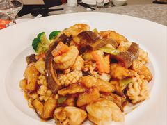 -连鹭海鲜·海肠捞饭·海胆饭(星海店)