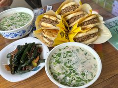 -穆得·老周家牛肉烧饼(普利街店)