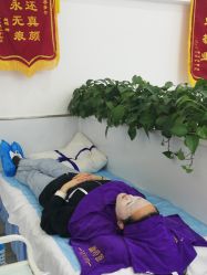 -蕾特恩专业祛痘·皮肤管理