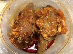 -爆炸头阿姨小四川正宗川味小吃(无任何分店)