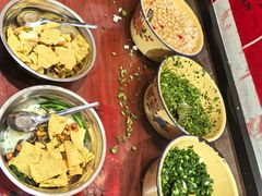 -柳州肥姨妈大骨螺蛳粉(曹路店)