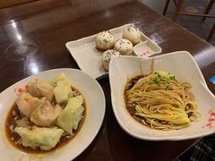 麻酱拌面-东泰祥生煎馆(陕西南路店)