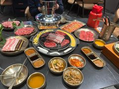 -韩宫宴烤肉·黑毛和牛·料理(武汉光谷现代风情街店)