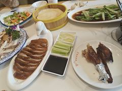 -梅利汴京烤鸭•开封豫菜地标店(晋安路店)