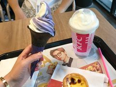 和狗头过周末去啦-肯德基(孝陵卫地铁站店)