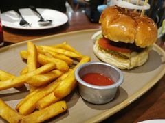 祖母至尊汉堡-G+KITCHEN(龙湖狮山天街店)